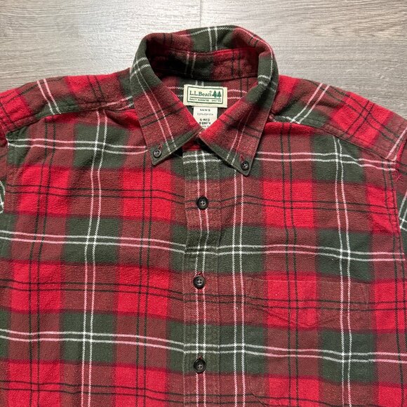 L.L. Bean Men's Scotch Plaid Flannel Shirt - Red/Green - Picture 2 of 5